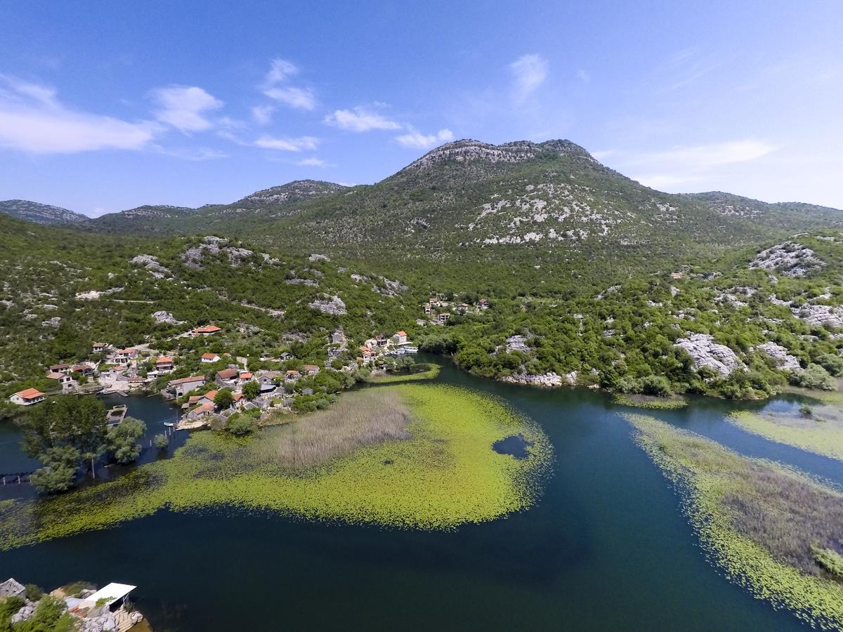 Karuc Villa Skadar Lake מראה חיצוני תמונה